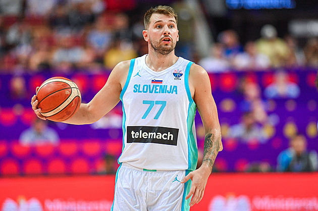 Slovinsko velebí Luku. Dončič vytáhl triple double a zapsal se do vybrané společnosti