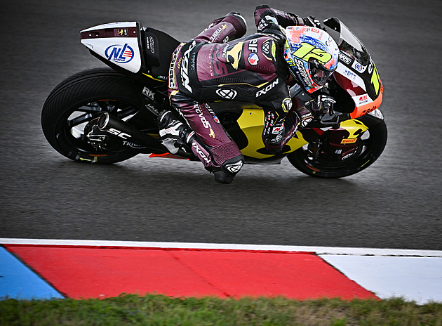 Salač pojede ze třetí řady, v kvalifikaci Moto2 v Barceloně dojel sedmý