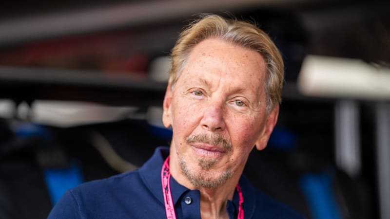 Musk už není nejbohatší na světě. Přeskočil ho zakladatel softwarové firmy Ellison.