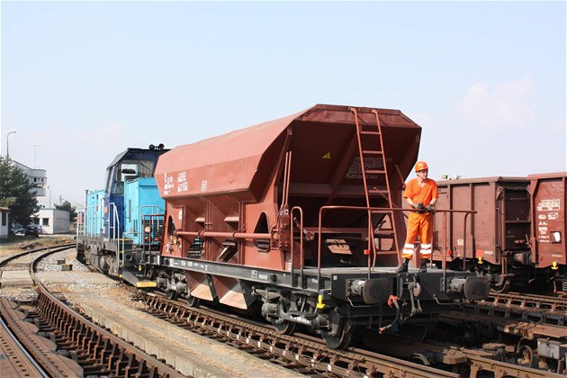 Škrtání plánů. Nákladní dopravu na železnici potápí ústup průmyslu v Evropě