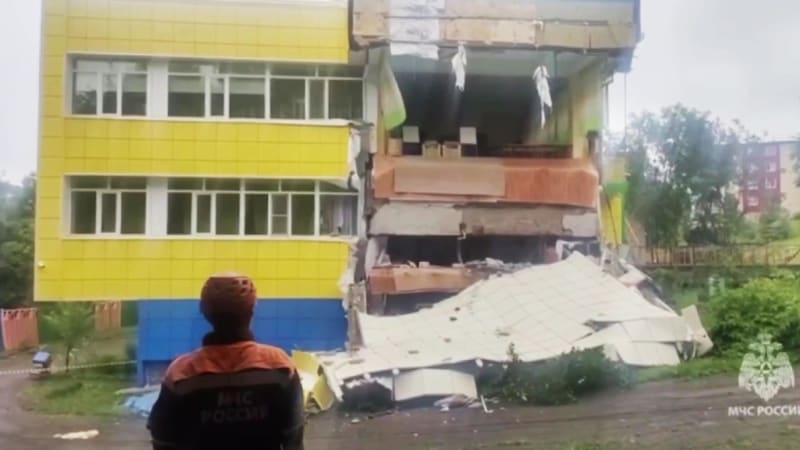 Rusko se třese, na Kamčatce zaznamenali 7,4 stupně Richterovy škály. V okolí jsou aktivní sopky