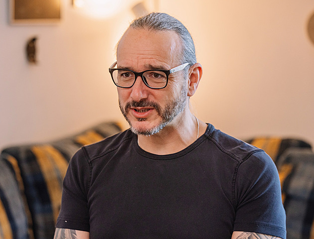 Posttraumatický stres jsem měl už po první cestě, říká válečný zpravodaj Szántó