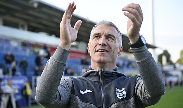 O Hyského se zajímá několik klubů. Jsem dojatý, řekl o podpoře fanoušků