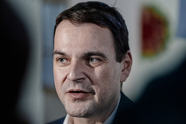 Macinka bude trvat na nominaci Turka, experty za Motoristy ve vládě odmítá