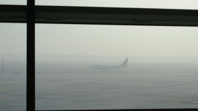 Čeští fotbalisté uvízli na Faerech. Z letiště se vrátili na hotel, zaskočil je ostrovní Mordor