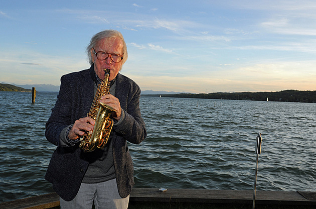 Zemřel skladatel Klaus Doldinger, autor znělky kultovního seriálu Místo činu