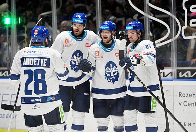 Ryšavý se proměnil ve střelce. Jágr znovu chyběl: Rozhoduje se ze dne na den