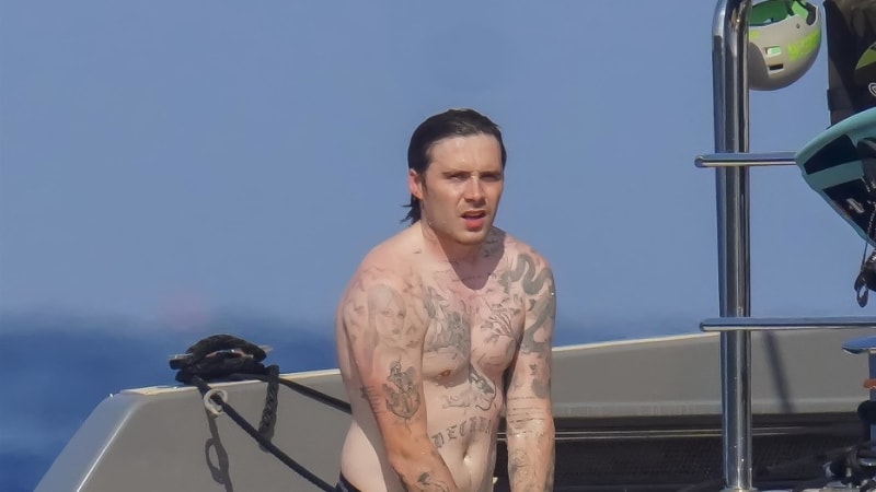 Brooklyn Beckham maže rodiče ze života i svého těla. Započal spor kvůli manželce?