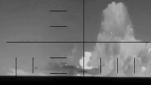 VIDEO: Americká ponorka potopila v Indickém oceánu íránskou válečnou loď