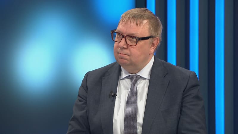 Vyčinil jste za porno i Rajchlovi? ptá se opozice Juchelky. Reaguje na očerňování Pirátů