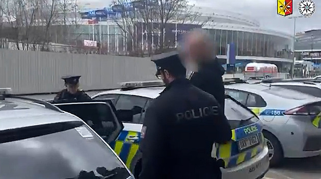 Prodejce falešných lístků na MS v krasobruslení stíhá policie kvůli podvodu