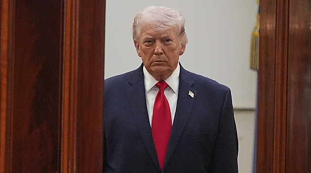 „Nikdo neví, co si myslí.“ Trumpovo válečné bloudění mate i jeho nejbližší