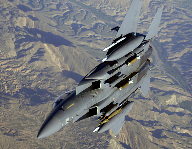 CIA použila k záchraně pilota revoluční nástroj. Člověka najde na základě tepu