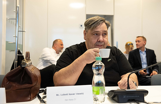 Skončí množství pořadů, varuje Rada ČT před změnou financování. Kromě Matochy a Xavera