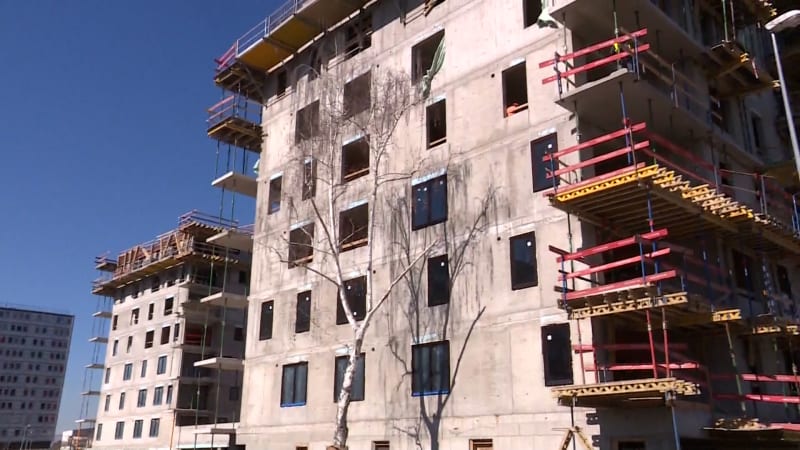 Z ložnice do kuchyně jen dva kroky. Popularita mikrobytů v Česku roste, potvrzuje makléř