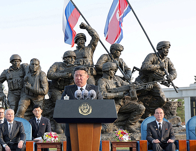 Symbol bojové efektivity. Kim ocenil vojáky, již se odpálili v boji po boku Rusů