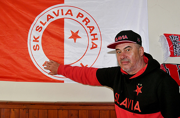 Rozšlapeme ti mobil! Slávista kvůli Tribuně Sever zrušil permici: Floutci vás sekýrují