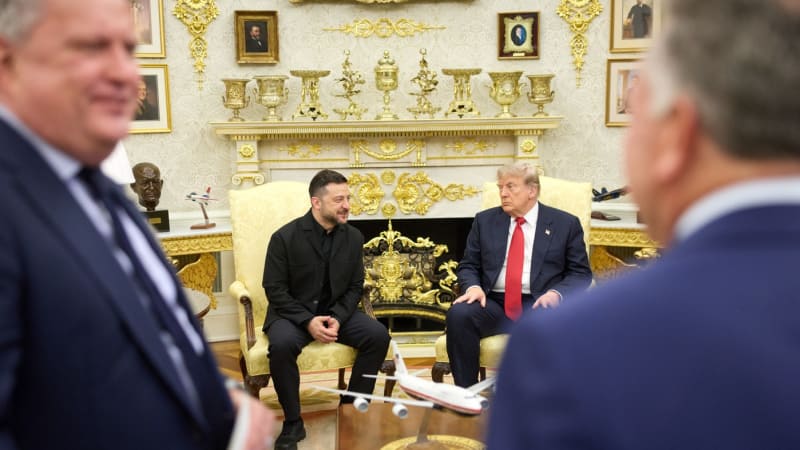 Úspěšný den Zelenského v USA: Mluvil s Trumpem i Netanjahuem, do Kyjeva se chystají klíčoví muži