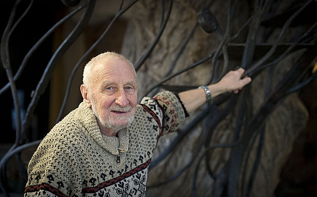 Zemřel botanik a popularizátor vědy Václav Větvička, bylo mu 88 let