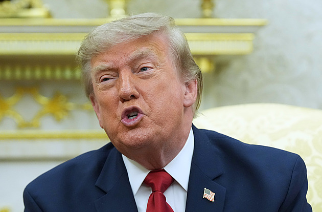 KLDR má 57 jaderných zbraní. Nikdy bych jejich vývoj nedovolil, řekl Trump